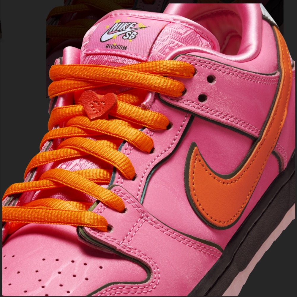 Nike Kids PowerPuff Girls Blossom Sneakers, Pink and Orange